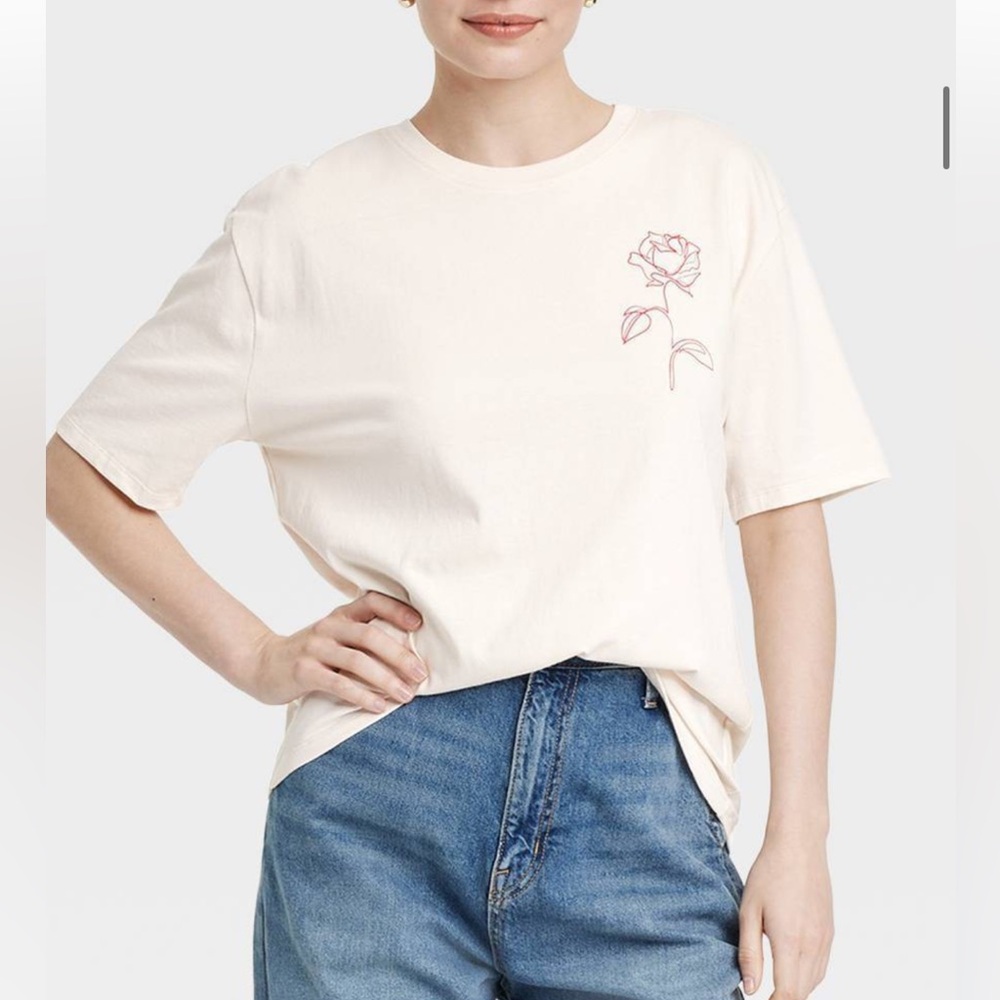 Universal Thread Off-White Tee